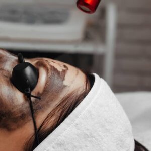 CARBON FACIAL